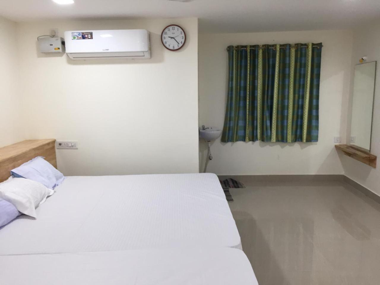 Aditi Rooms Tiruchirappalli Eksteriør bilde
